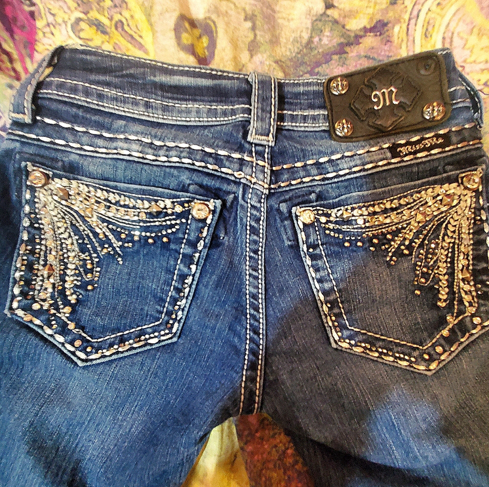 Miss Me Straight Leg Jeans》24
